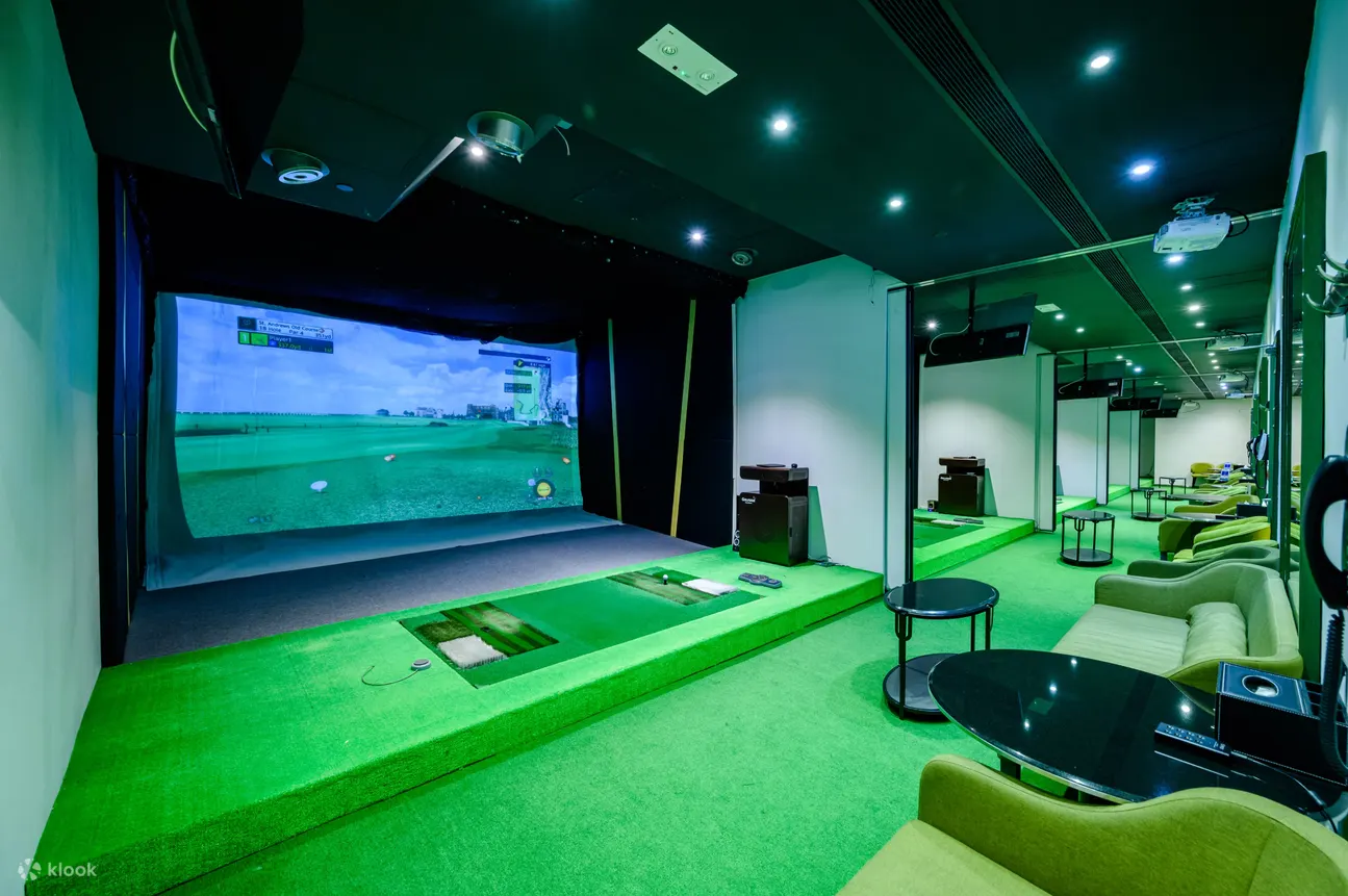 The Benefits of Using an Indoor Golf Simulator for Your Game